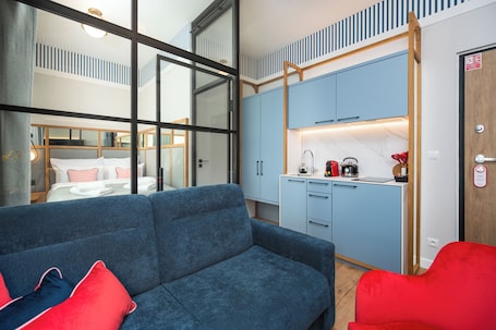 Superior Suite | Private kitchen | Fridge, stovetop, espresso maker, electric kettle