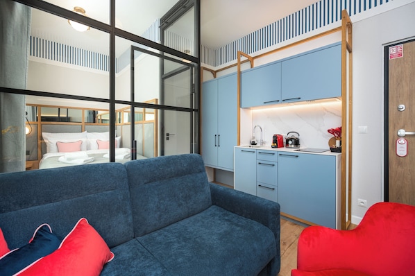 Superior Suite | Private kitchen | Fridge, stovetop, espresso maker, electric kettle
