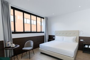 Coffres-forts dans les chambres, bureau