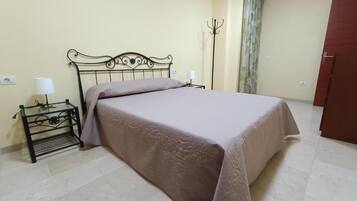 Apartment, 2 Bedrooms, Accessible, Patio | 2 bedrooms, soundproofing