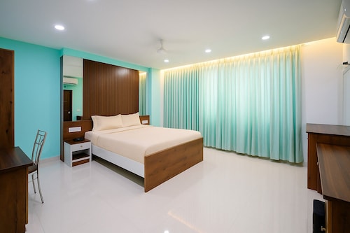 w-100 hotel_img