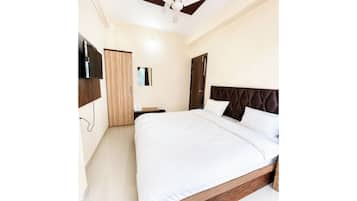 Bureau, chambres insonorisées, Wi-Fi gratuit, draps fournis