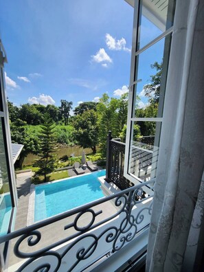 Villa Luxe, piscine privée, vue jardin | Terrasse/Patio