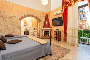1 chambre, fer et planche à repasser, Wi-Fi gratuit, draps fournis