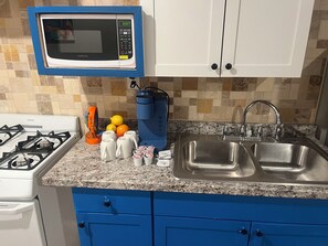 Microwave, oven, stovetop