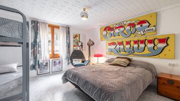 1 bedroom, iron/ironing board, free WiFi, bed sheets