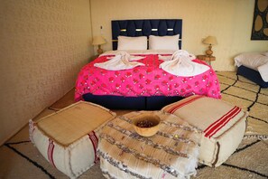 Luxury Quadruple Room, Mountain View