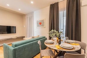 Living area - Rezia Apartments by Rent all Como (Como)