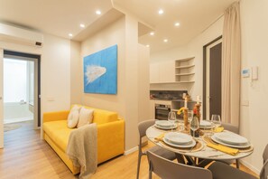 Living area - Rezia Apartments by Rent all Como (Como)