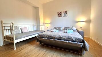 1 camera, ferro/asse da stiro, Wi-Fi gratuito, lenzuola