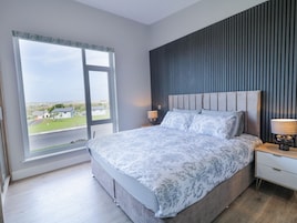 3 dormitorios, decoración individual, mobiliario individual