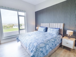 3 dormitorios, decoración individual, mobiliario individual