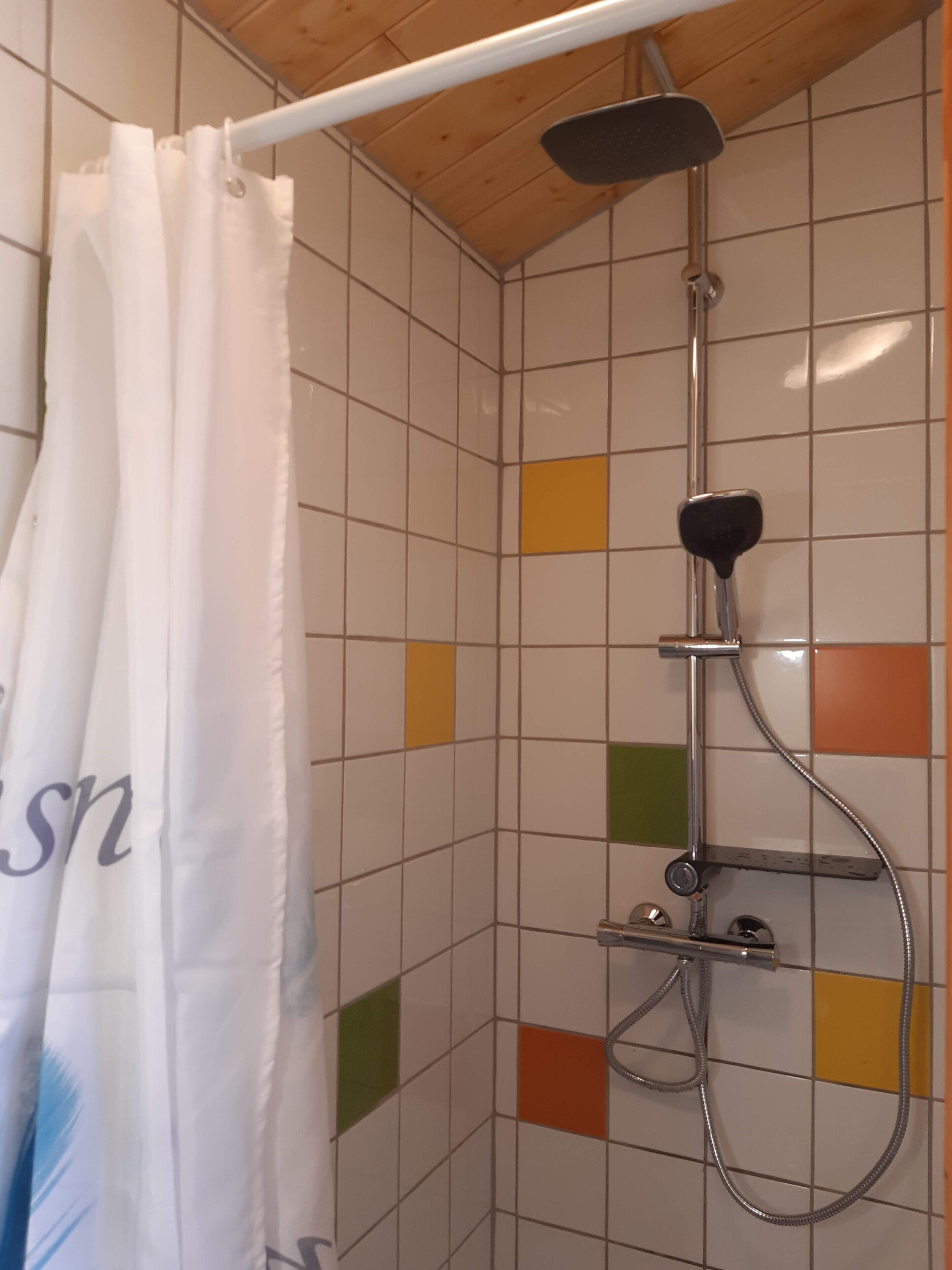 Een douche, een haardroger