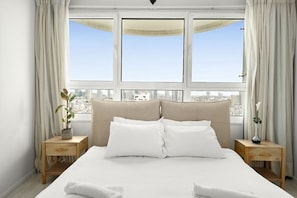 Appartement, uitzicht op het strand | Interieur