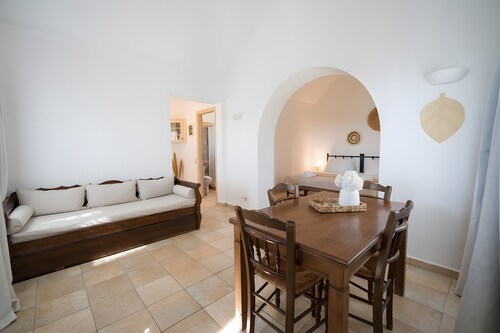 Holiday Home 'Kythiris Studios - Bungalow 1' with Sea View, Wi-Fi and Air Conditioning