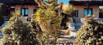 Holiday Home 'Kythiris Studios - Bungalow 2' with Sea View, Wi-Fi and Air Conditioning