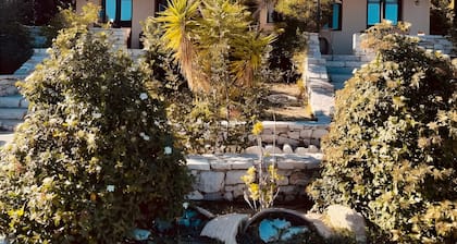 Holiday Home 'Kythiris Studios - Bungalow 2' with Sea View, Wi-Fi and Air Conditioning