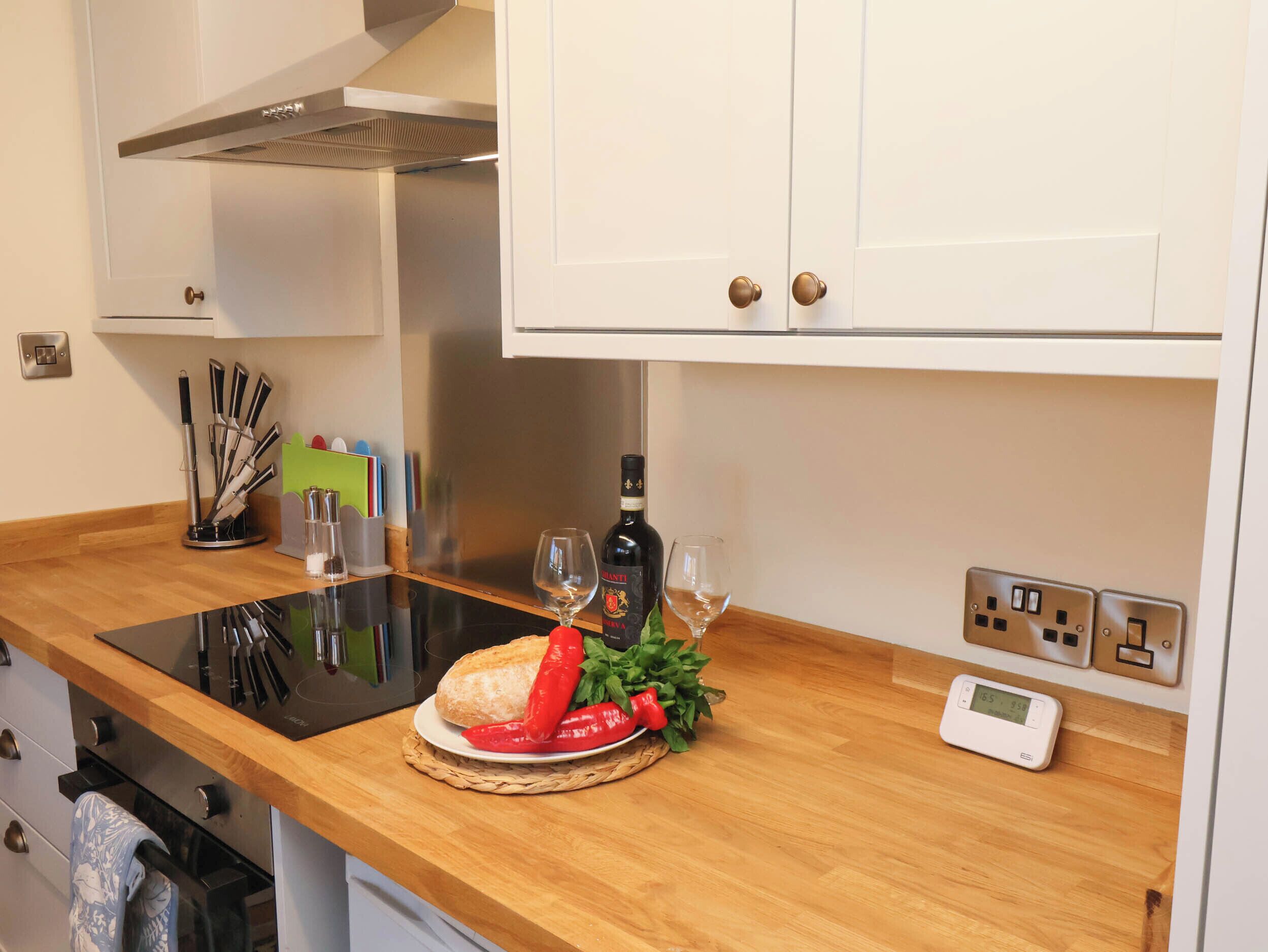 Fridge, microwave, cookware/dishes/utensils