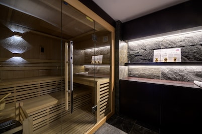 Villa "Le Domaine Endila" with Mountain Views, Private Terrace and Sauna