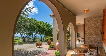 Holiday Home 'Meravigliosa In Collina' with Mountain View, Wi-Fi and Air Conditioning