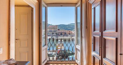 Apartment 'La Dimora' with Balcony and Wi-Fi