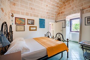 2 makuuhuonetta, ilmainen Wi-Fi, vuodevaatteet