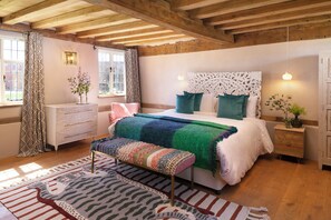 7 bedrooms, iron/ironing board, WiFi, bed sheets - Wilderness Reserve - The Grange (Halesworth)