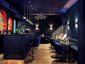 Bar (en la propiedad)