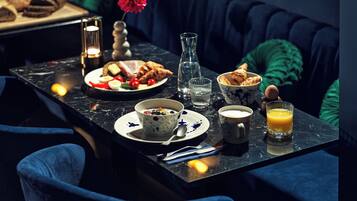 Daily buffet breakfast (EUR 24.50 per person)