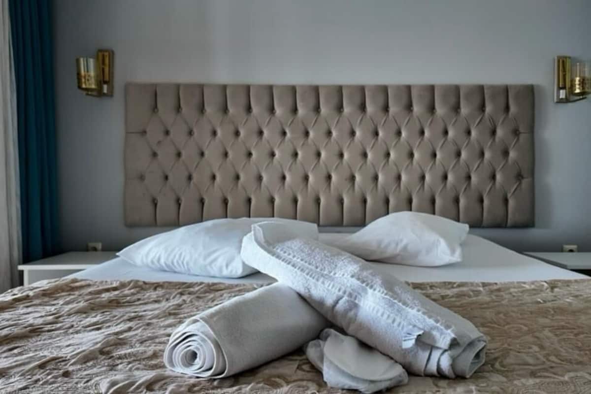 Zimmersafe, schallisolierte Zimmer, Bügeleisen/Bügelbrett