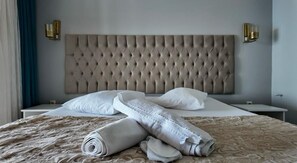 In-room safe, soundproofing, iron/ironing board, free WiFi - Pasa Tatil Koyu  (Akcaabat)