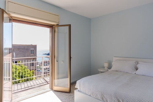 Oasi Azzurra Seaview by Wonderful Italy