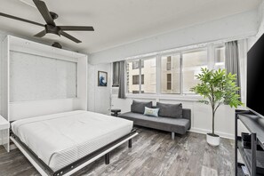 1 chambre, fer et planche à repasser, Wi-Fi gratuit, draps fournis