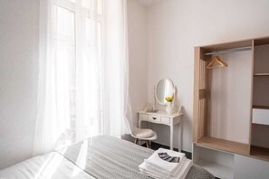 2 chambres, lit parapluie, Wi-Fi, draps fournis