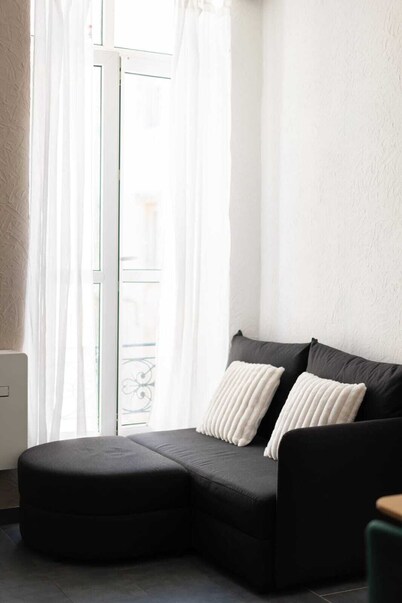 Downtown Apartment ° 2 bedrooms ° near the Arènes ° air conditioning