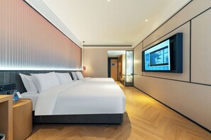 Superior Twin Room, City View | Select Comfort beds, desk, laptop workspace, blackout drapes - SHUYU HOTEL (Xi'an)