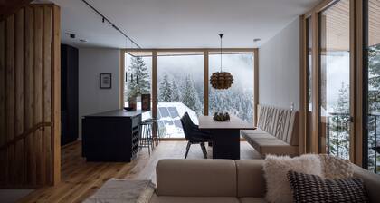 Lovely 4-bedroom chalet near ski-lift, with sauna in Bad Kleinikirchheim