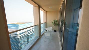 Deluxe Apartment, Canal View | Terrace/patio