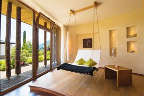 Couples treatment rooms, hot tub, steam room, body treatments - Hotel Der Waldhof in Völlan (Lana)