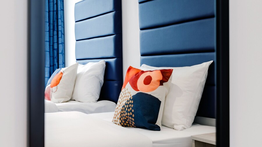 Upper Berkeley Hotel