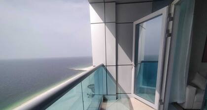 Two-bedroom hotel apartment with a living room and a sea view, VIP