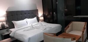 Superior Double Room - Hotel Daffodils Inn (Dehradun)