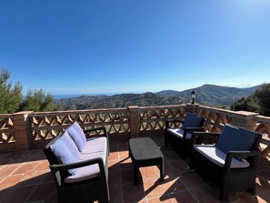 Maison, 4 chambres, fumeurs, piscine privée | Terrasse/Patio