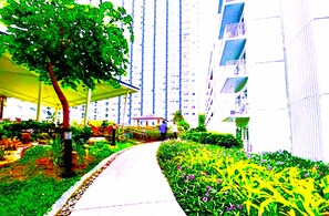 Property grounds - Rain or Shine Perfect Getaway in the Heart of The City (Quezon City)