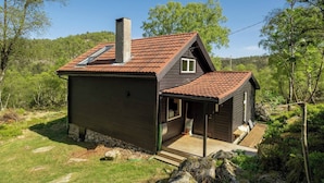 Chalet rustique, 3 chambres, balcon, vue sur le jardin | Extérieur