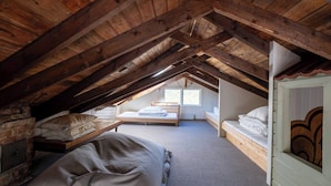 Chalet rustique, 3 chambres, balcon, vue sur le jardin