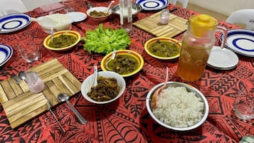 Asrama Umum, 1 kamar tidur, Boleh Merokok, balkon | Tempat makan