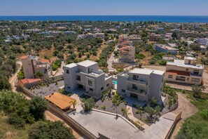 Exterior - Arfna Grand Villa with Private Pool (Afantou)