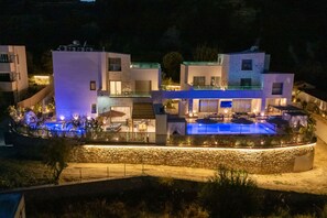 Exterior - Arfna Grand Villa with Private Pool (Afantou)