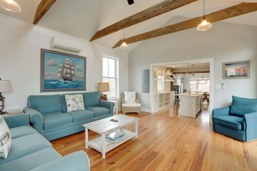 Walk to Sand & Fantasy Island: Beach Haven Getaway